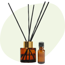 Produits de beauté, huiles essentielles et bougies