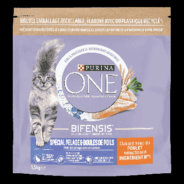 Croquettes chat boules de poils - Purina One - Poulet - 1,5 kg